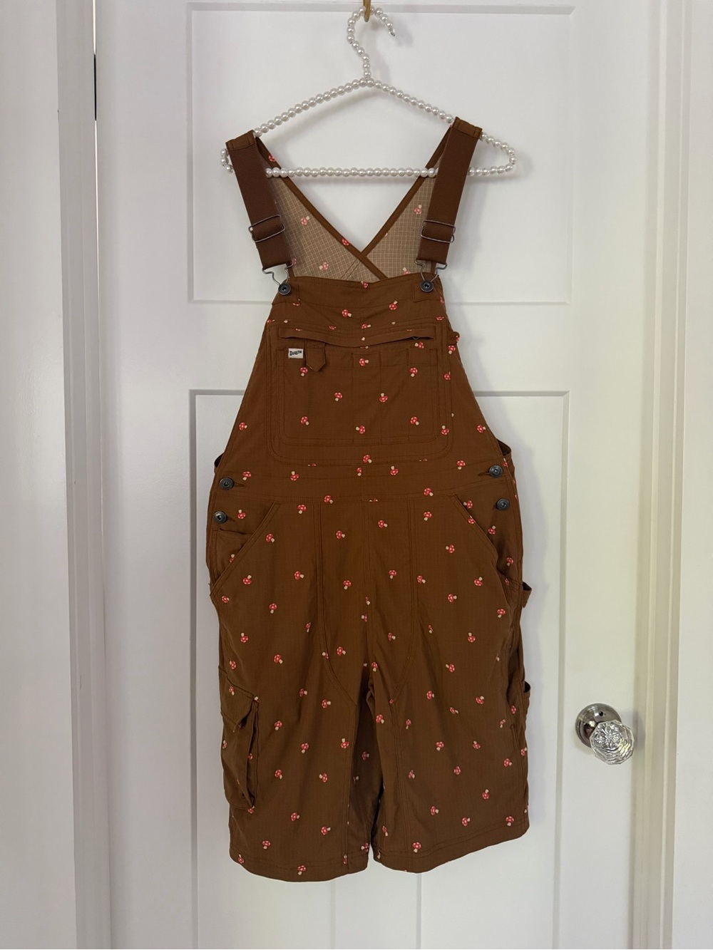 Duluth Trading Co Brown mushroom -Print Women's Short Overalls